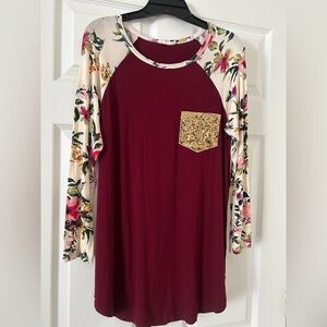 Floral Sleeve Burgundy Top with Gold Pocket